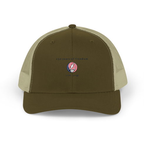 250 years of Freedom Stealie - Life is dead. T-Shirt Trucker Cap