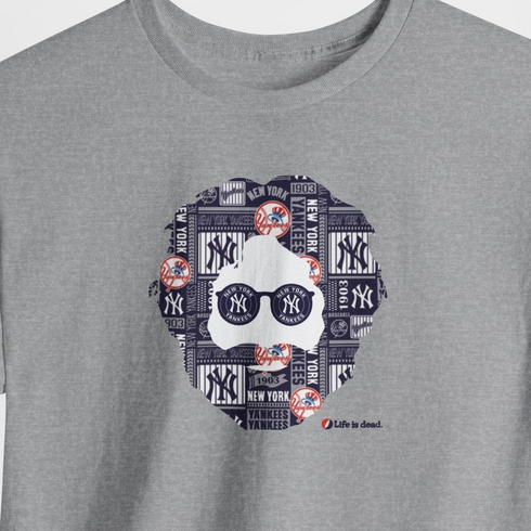 Yankees Jerry Life is dead.® Unisex Grateful Dead T-Shirt