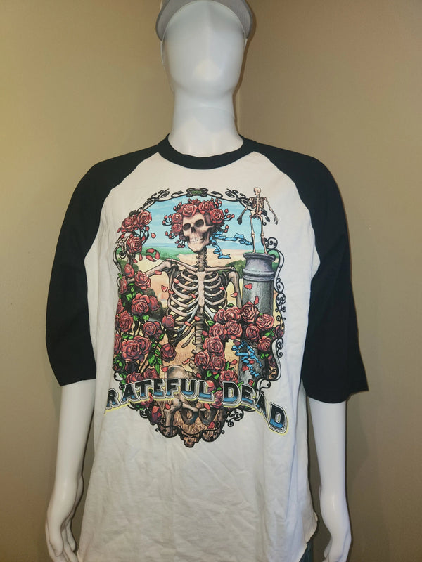 Grateful Dead - Modern Reprint of a Classic 1998 Bertha Long Sleeve Raglan Tshirt (Size XL) - Mint Condition (#146) - StealieShop