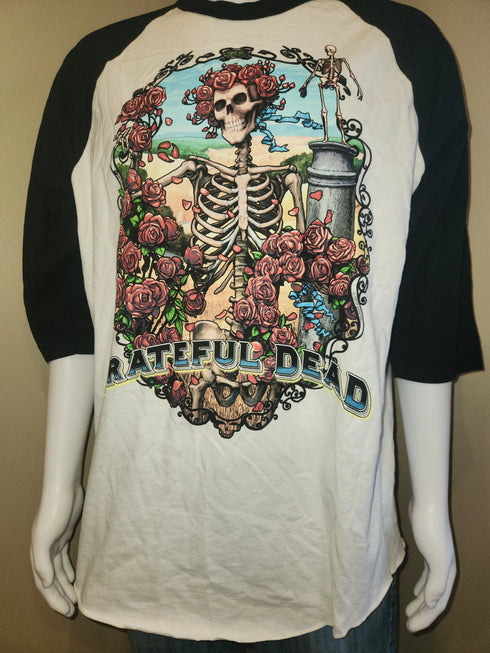 Grateful Dead - Modern Reprint of a Classic 1998 Bertha Long Sleeve Raglan Tshirt (Size XL) - Mint Condition (#146) - StealieShop